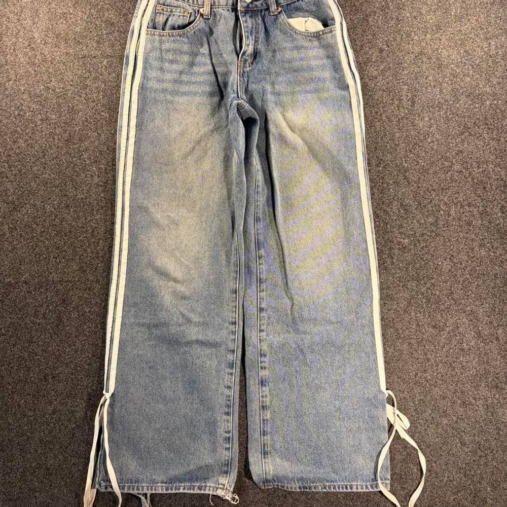 Edikted Jeans White Side Stripes Bow Detail Size XS Y2K Low Rise Streetwear